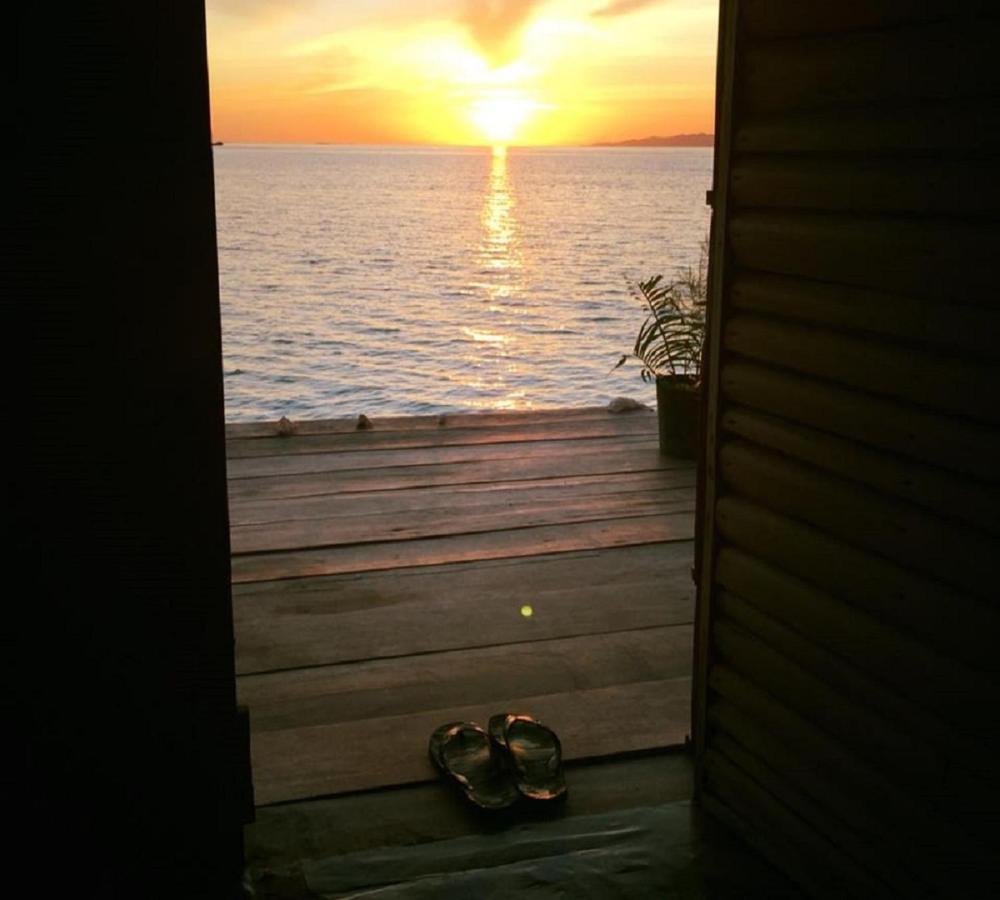Nus Homestay Raja Ampat Kri 外观 照片